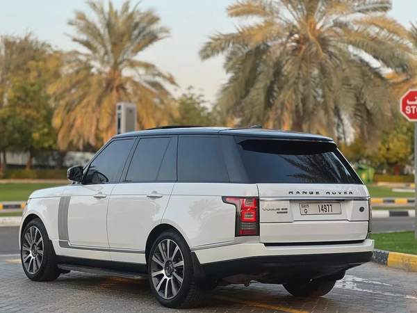 Land Rover Range Rover Vogue HSE 2016 - GCC Specs