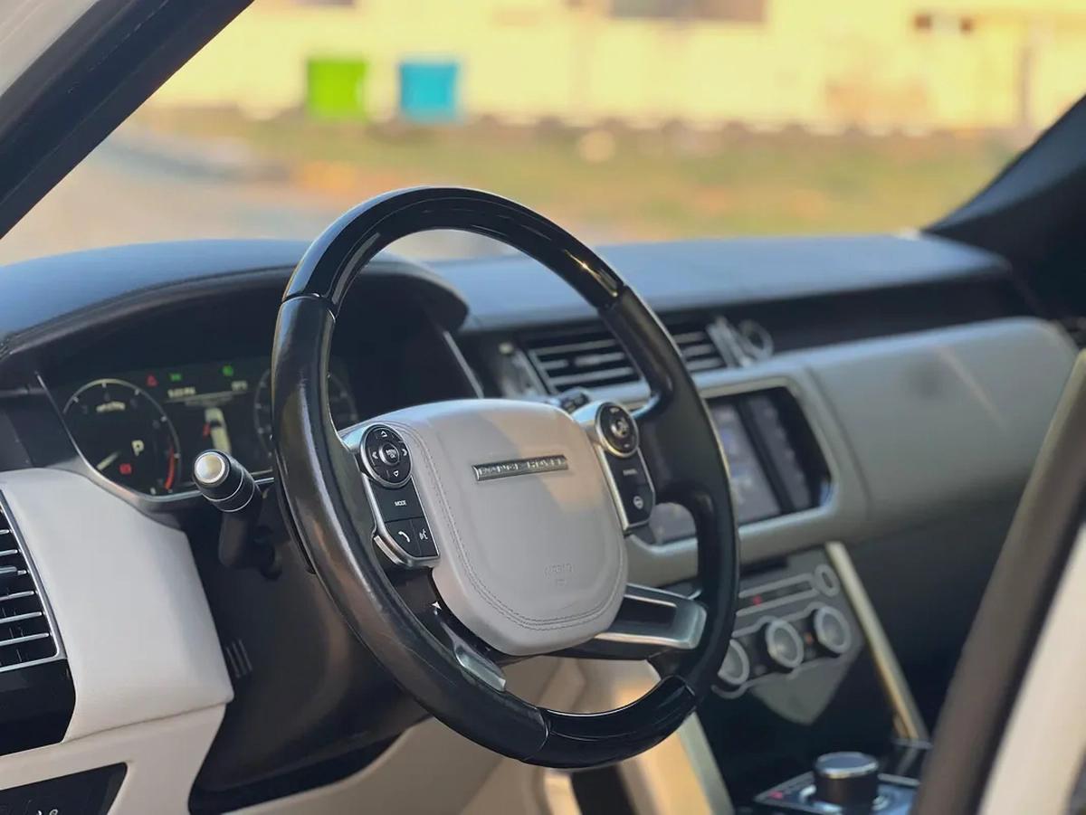 Land Rover Range Rover Vogue HSE 2016 - GCC Specs-13-13