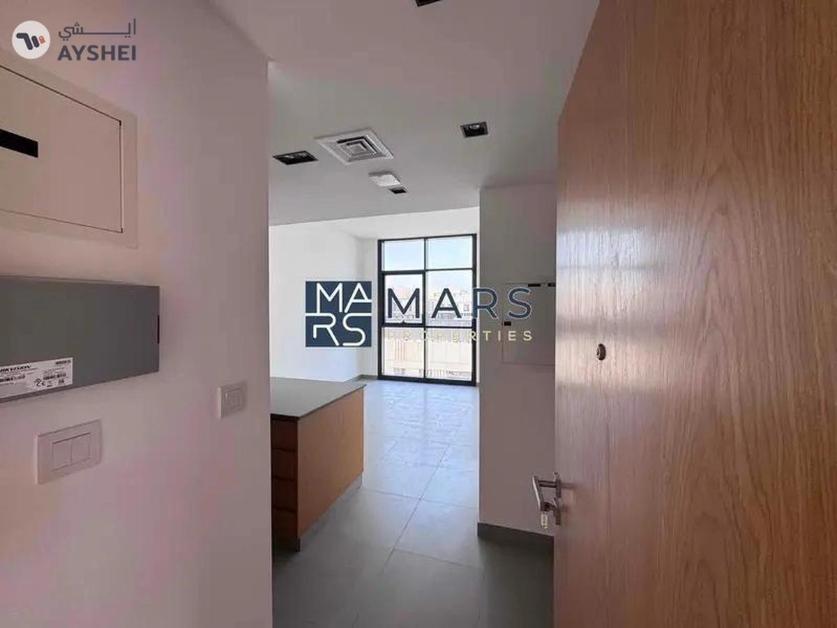 Luxurious brand new 1 BHK in a modern style community-19-19