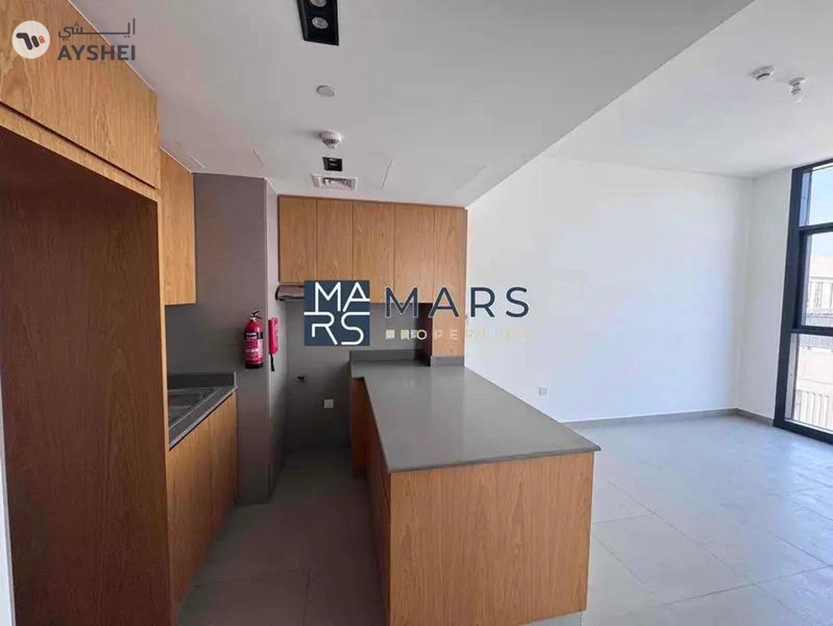 Luxurious brand new 1 BHK in a modern style community-21-21