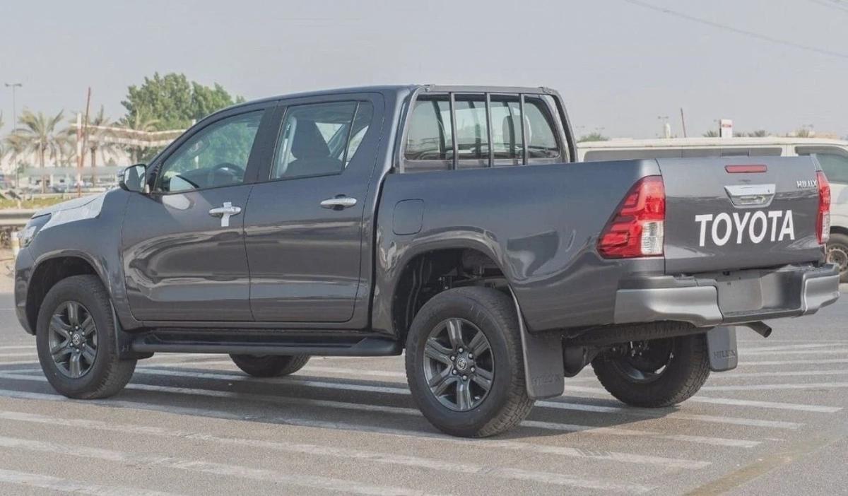 Toyota Hilux TOYOTA HILUX 2.4L MID OPTION A/T MY2025 FOR EXPORT-2-2