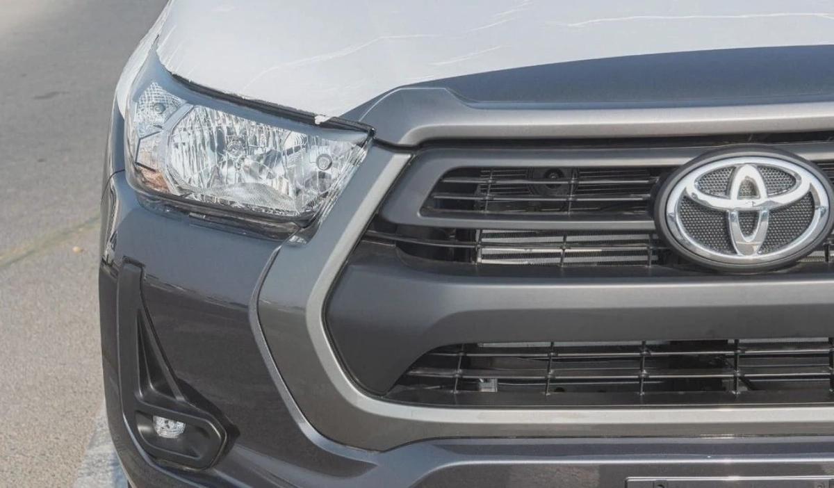 Toyota Hilux TOYOTA HILUX 2.4L MID OPTION A/T MY2025 FOR EXPORT-3-3