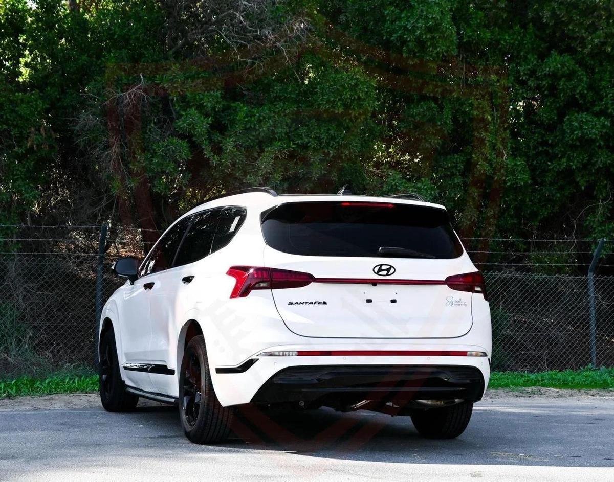 Used Hyundai Santa Fe 2024-8-8