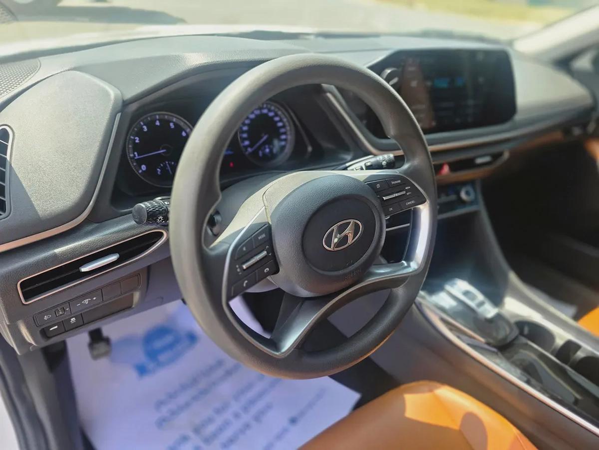 Hyundai Sonata Smart + 2020 - GCC Specs - Excellent Condition-13-13