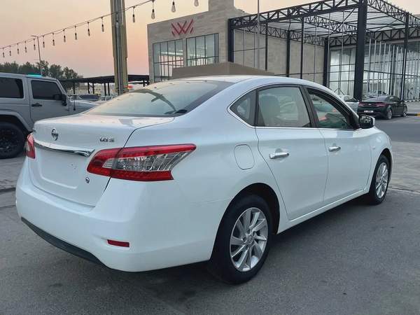 GCC Specs Nissan Sentra S 2017 - Reliable and Efficient!