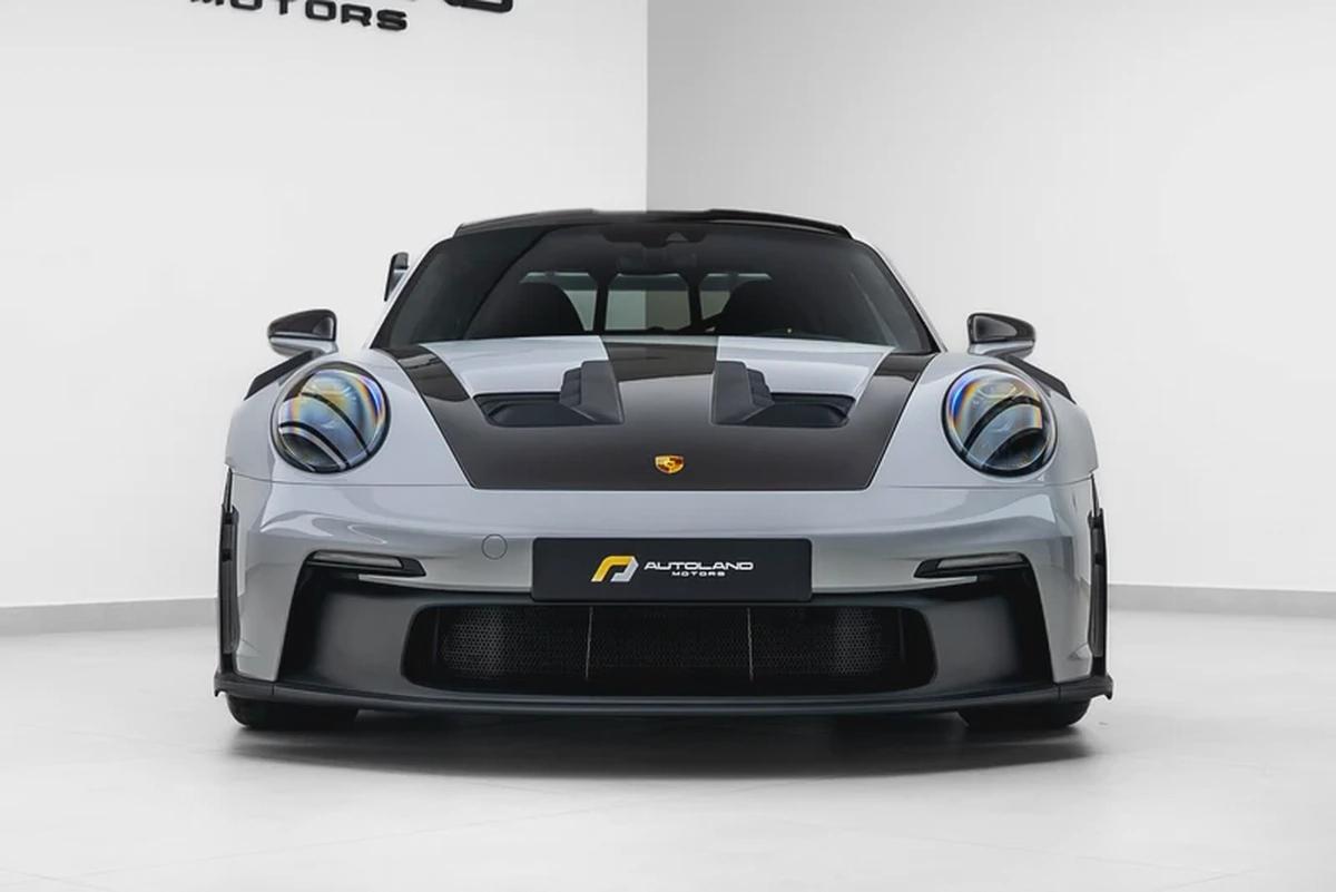 2024 PORSCHE 911 GT3 RS WEISSACH┃GCC┃5 YRS WARRANTY┃CARBON CERAMIC BRAKES┃SUSPENSION LIFTER┃ HIGH SP-2-2