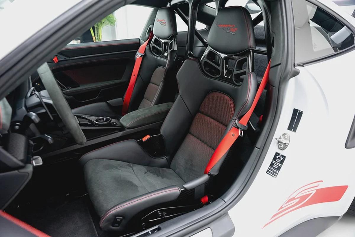 2024 PORSCHE 911 GT3 RS WEISSACH┃GCC┃5 YRS WARRANTY┃CARBON CERAMIC BRAKES┃SUSPENSION LIFTER┃ HIGH SP-10-10
