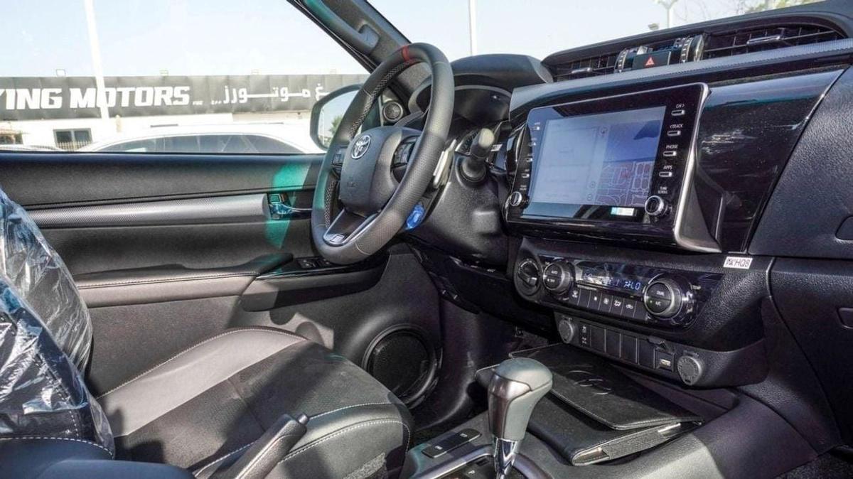 Toyota Hilux GR Sport 4.0L-9-9