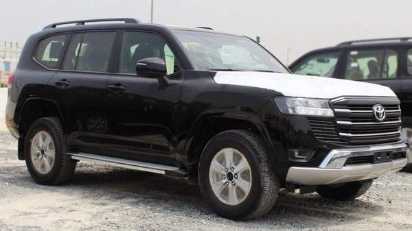 Toyota Land Cruiser LC300 GXR 4.0P AT MY2025 – BLACK