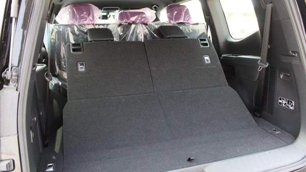 Toyota Land Cruiser LC300 GXR 4.0P AT MY2025 – BLACK