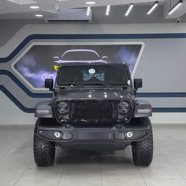 2025 Jeep Wrangler Willys 4xe hybrid