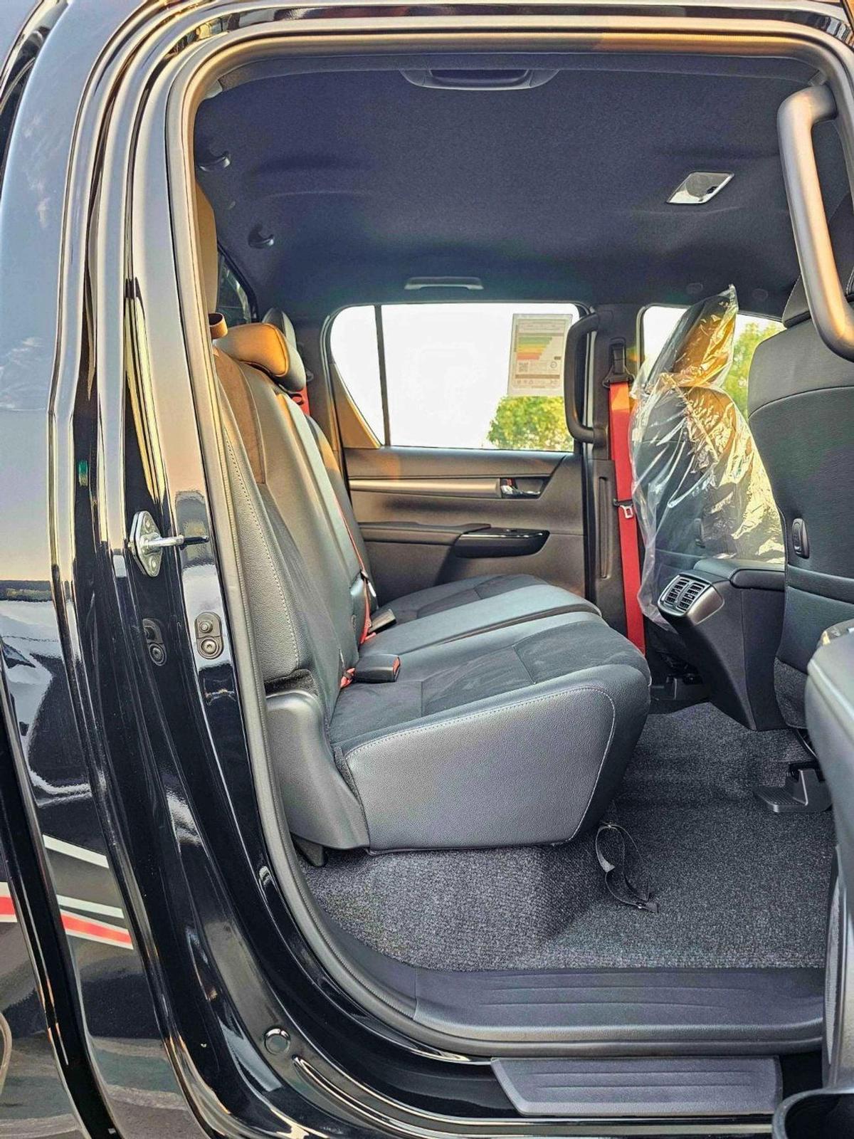 Toyota Hilux GR SPORT WIDE BODY / DOUBLE CABIN / 4.0L V6 PETROL / OVER FENDER / 360*CAMERA / DRIVER PWR SEATS / F-12-12