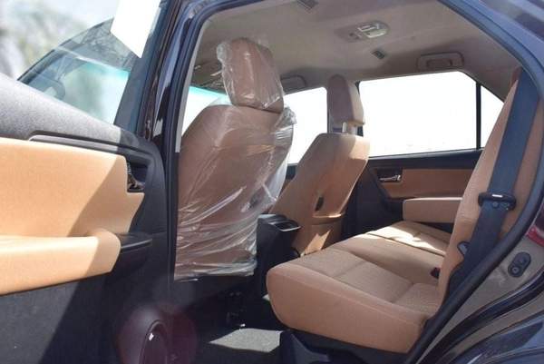 Toyota Fortuner FORTUNER 2.4L DSL