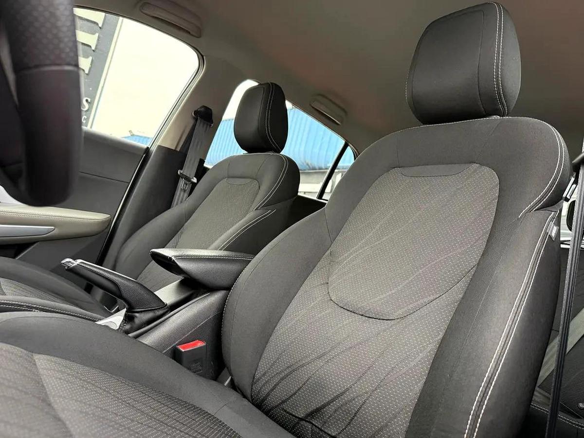 2023 Chevrolet Groove LT - GCC Specs - Like New!-10-10