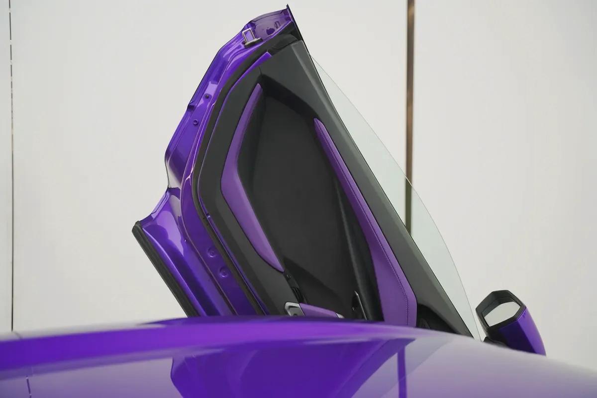 2025 LAMBORGHINI REVUELTO-15-15