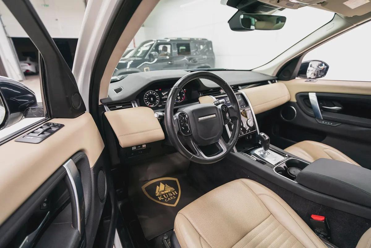 2020 LAND ROVER DISCOVERY SE SPORT P200-9-9