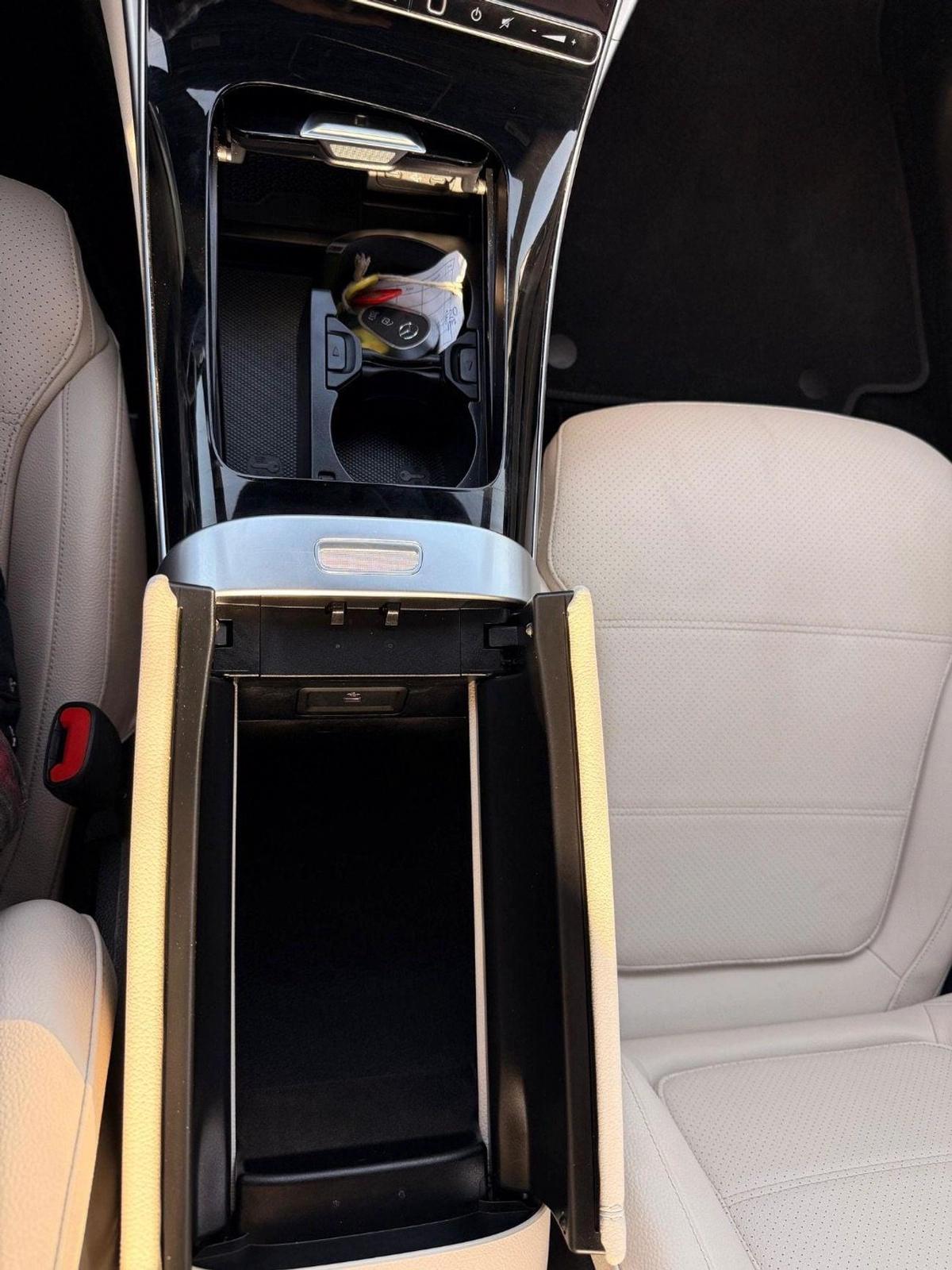 Mercedes-Benz C 300 C 300 2025 premium-7-7