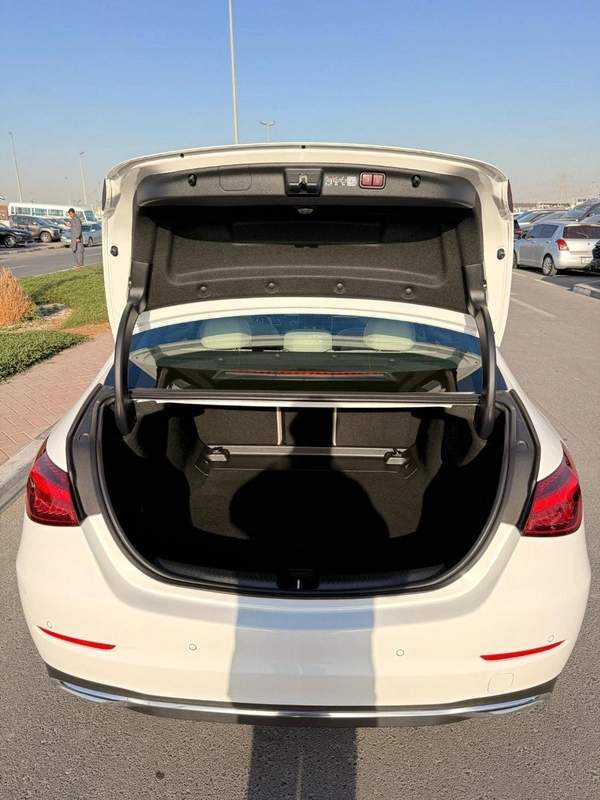 Mercedes-Benz C 300 C 300 2025 premium