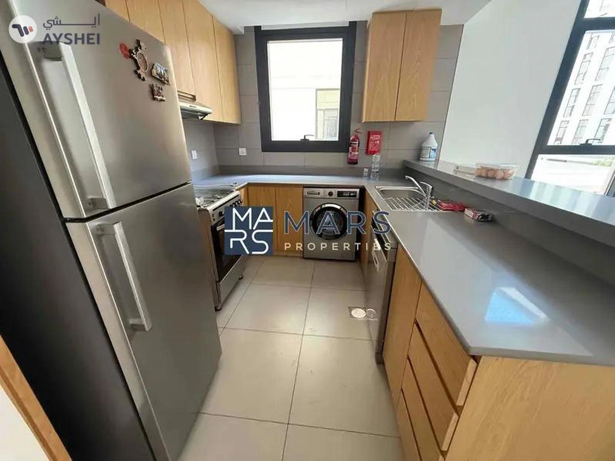 Pool View | Two Balcony | spacious |-4-4