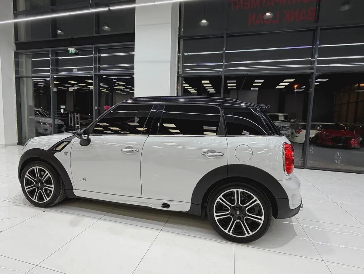 Mini Cooper 4 door S-Line-5-5