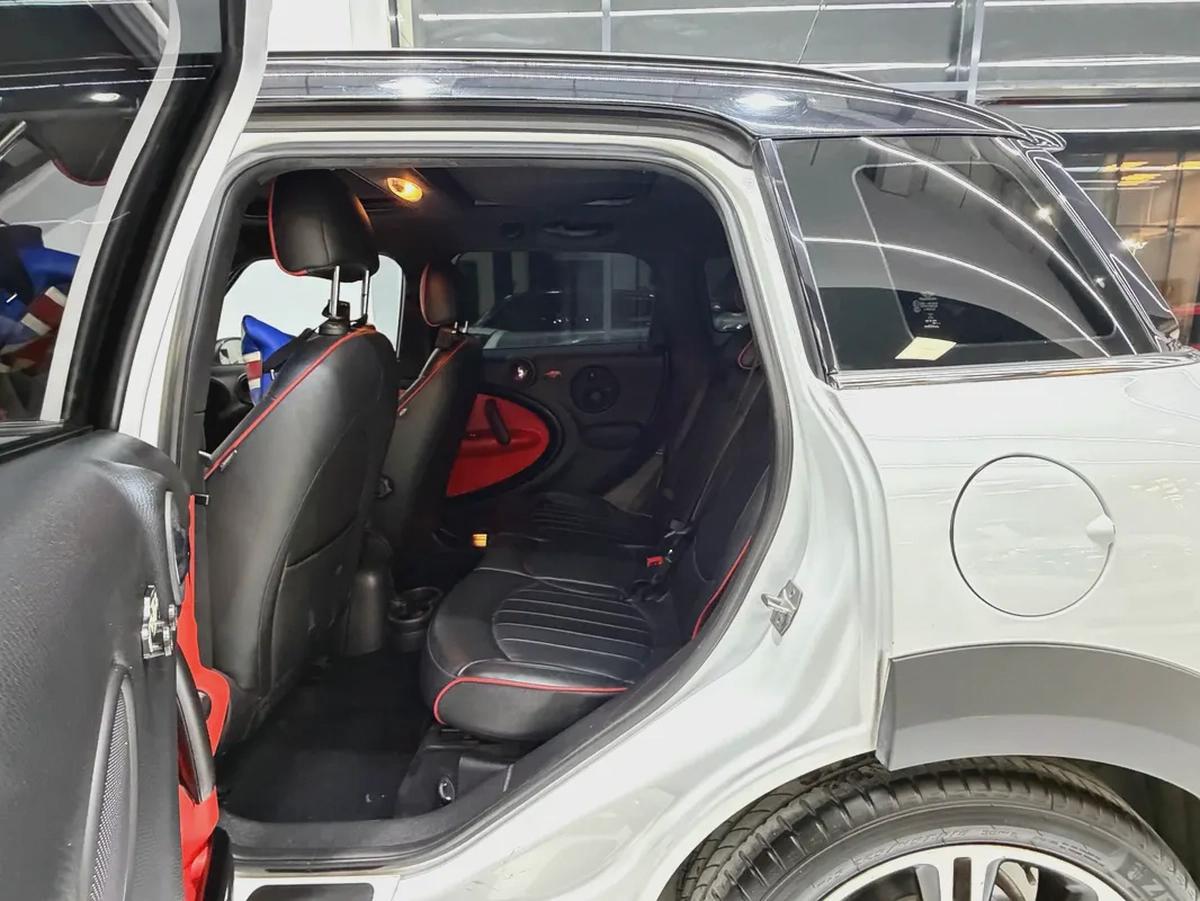 Mini Cooper 4 door S-Line-6-6