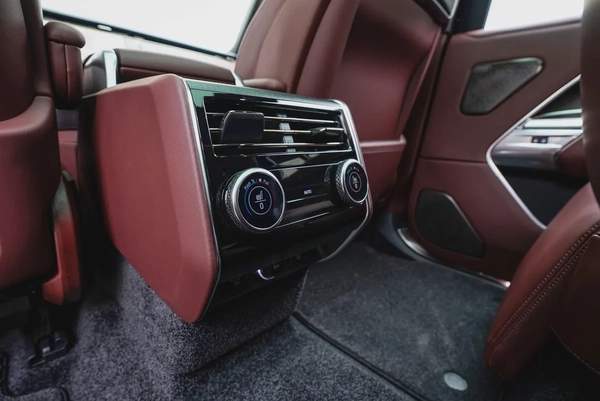 2025 RANGE ROVER P530 AUTOBIOGRAPHY LWB | MAIN DEALER WARRANTY 5 YEARS