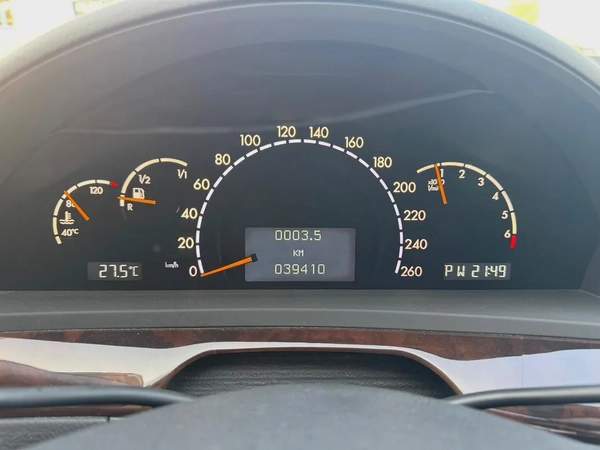 Mercedes Benz S320 AMG PKG 2002 39000km only - 4.5 Auction Grade - Original Paint - Clean Title