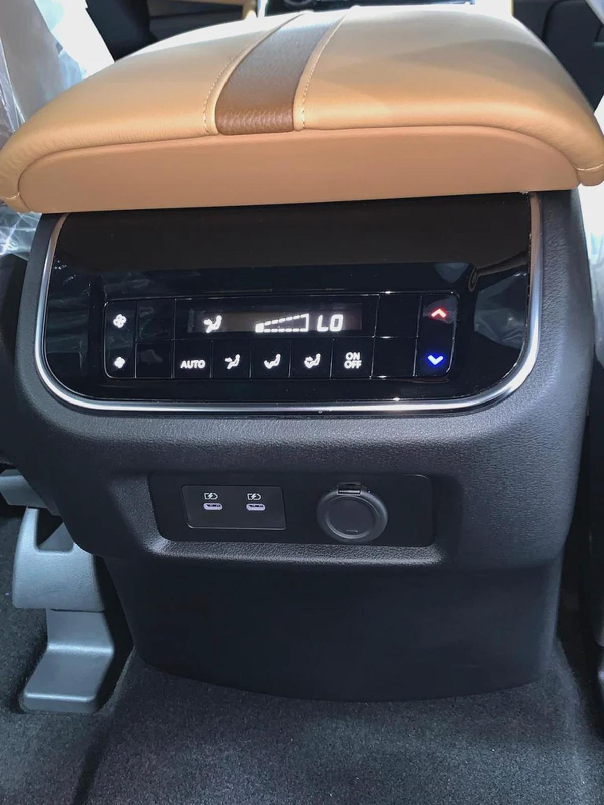 NISSAN PATROL PLATINUM 3.5L TT 2026YM نيسان باترول بلاتنيوم توين توربو-7-7