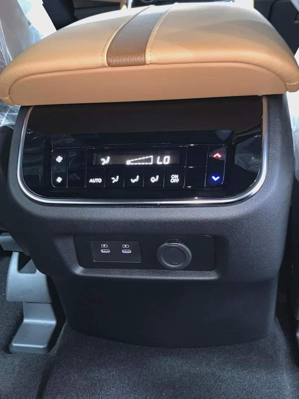 NISSAN PATROL PLATINUM 3.5L TT 2026YM نيسان باترول بلاتنيوم توين توربو