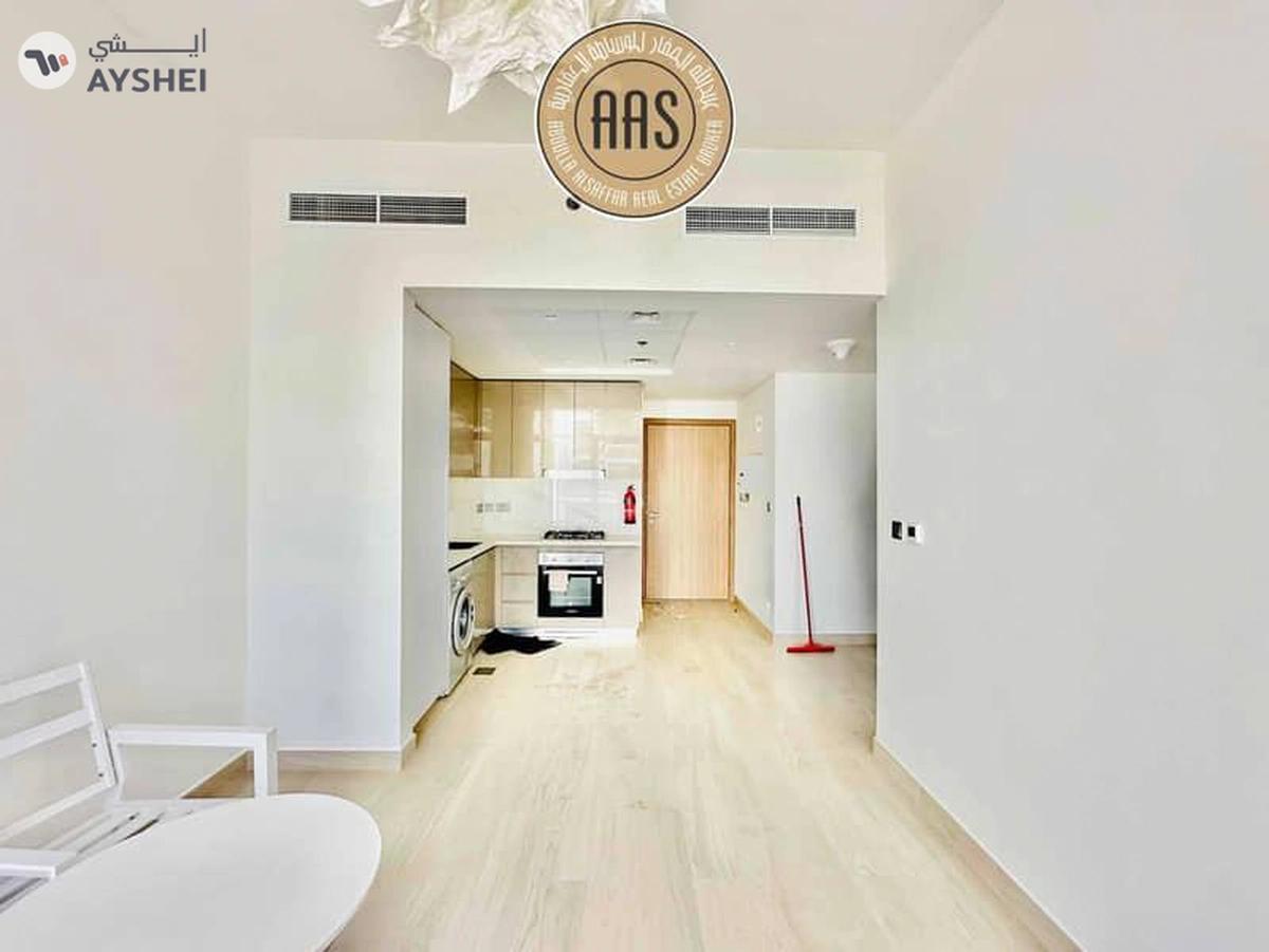 Pool view •• hot offer •• huge size •• great community-1-landscape