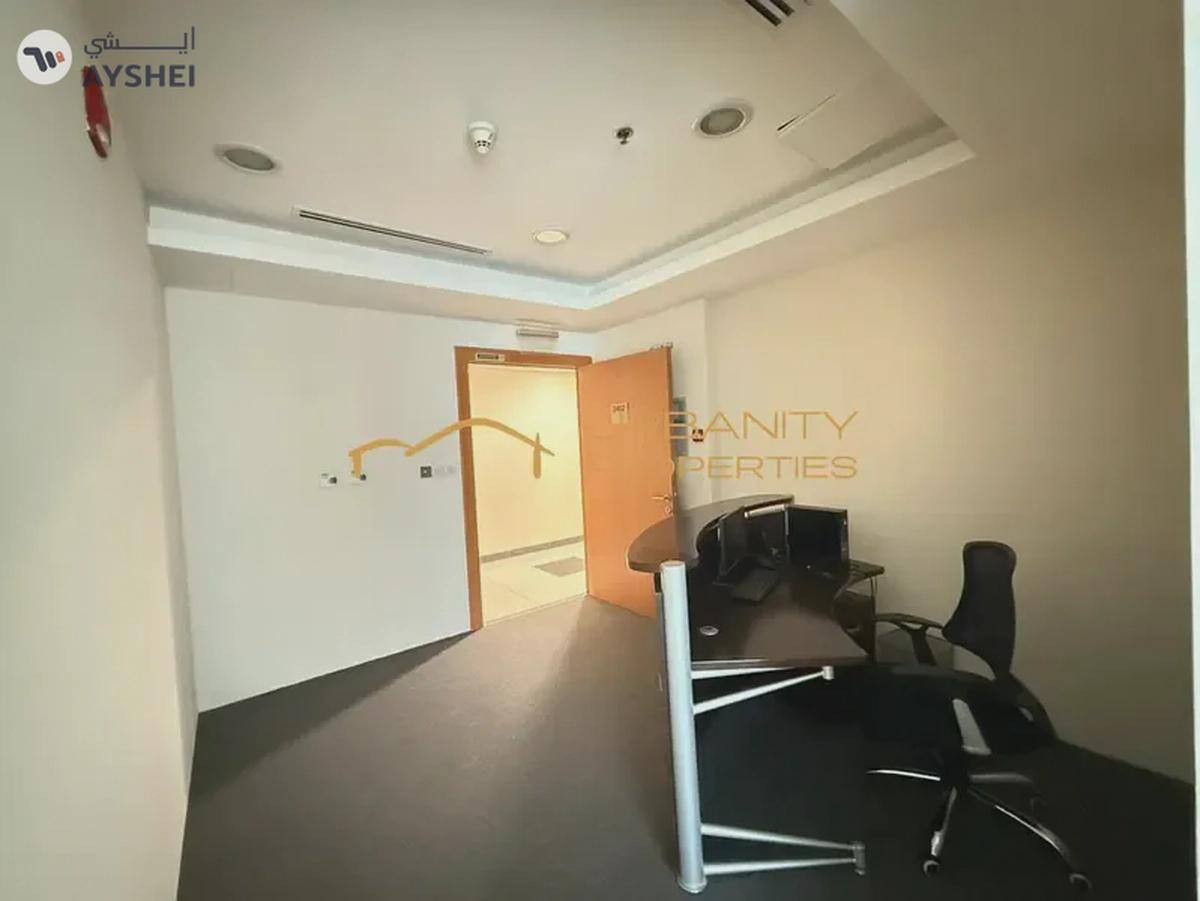 Modern Office Space in The Citadel Tower, Business Bay-8-8