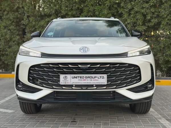 MG l HS LUXURY 2025 GCC I FULL OPTION