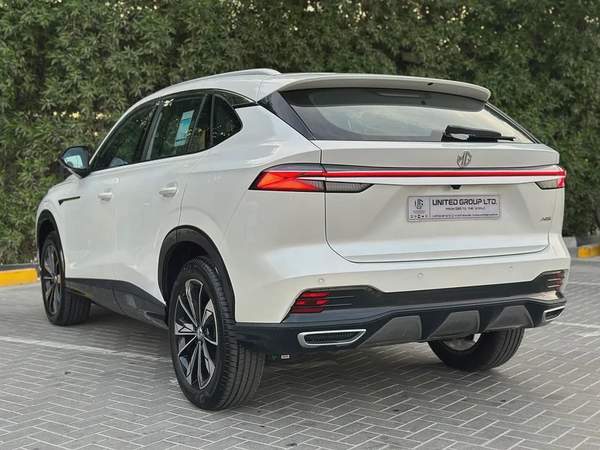 MG l HS LUXURY 2025 GCC I FULL OPTION