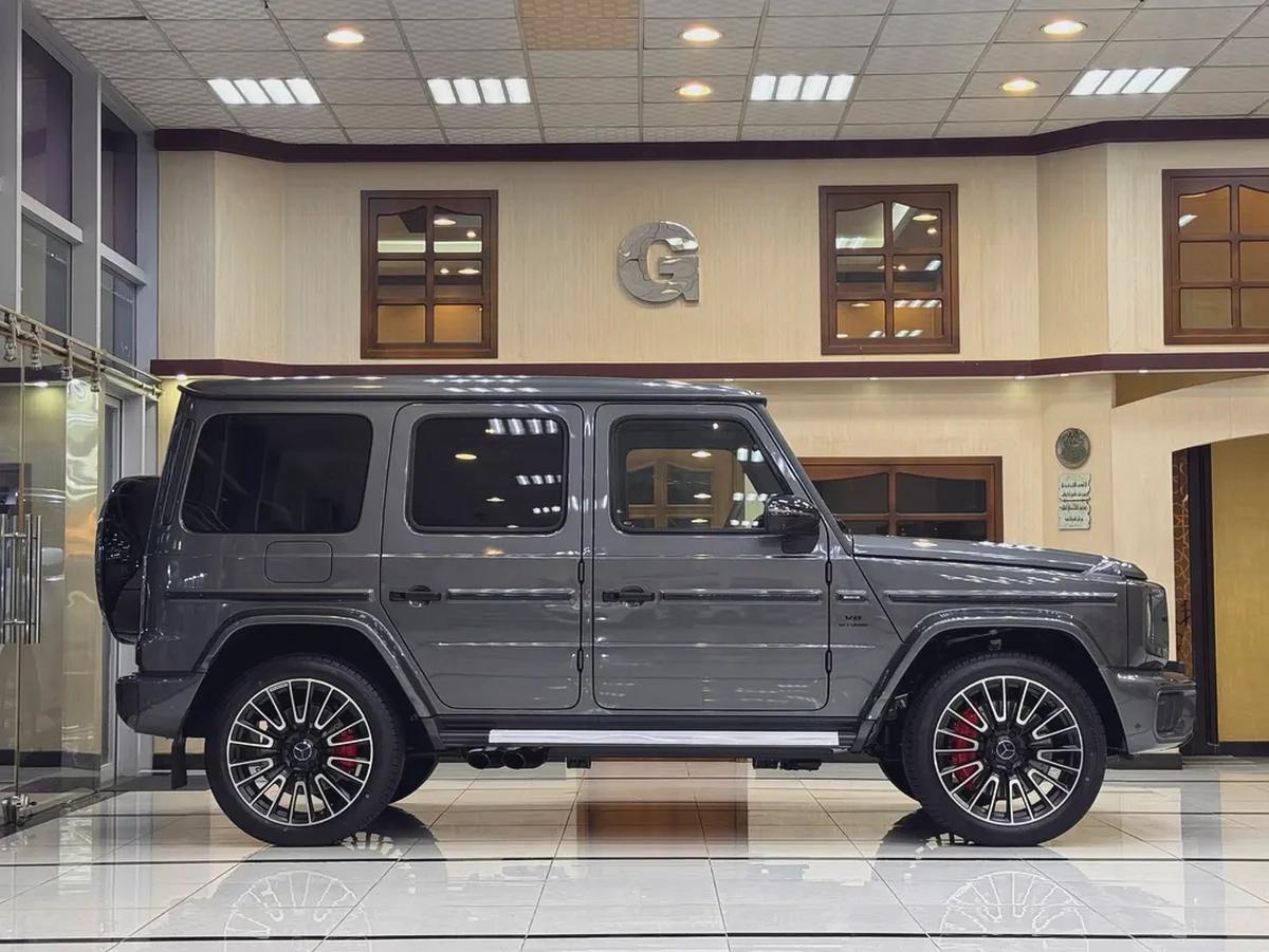G63 AMG / 5 YEARS WARRANTY / FULL OPTION-6-6