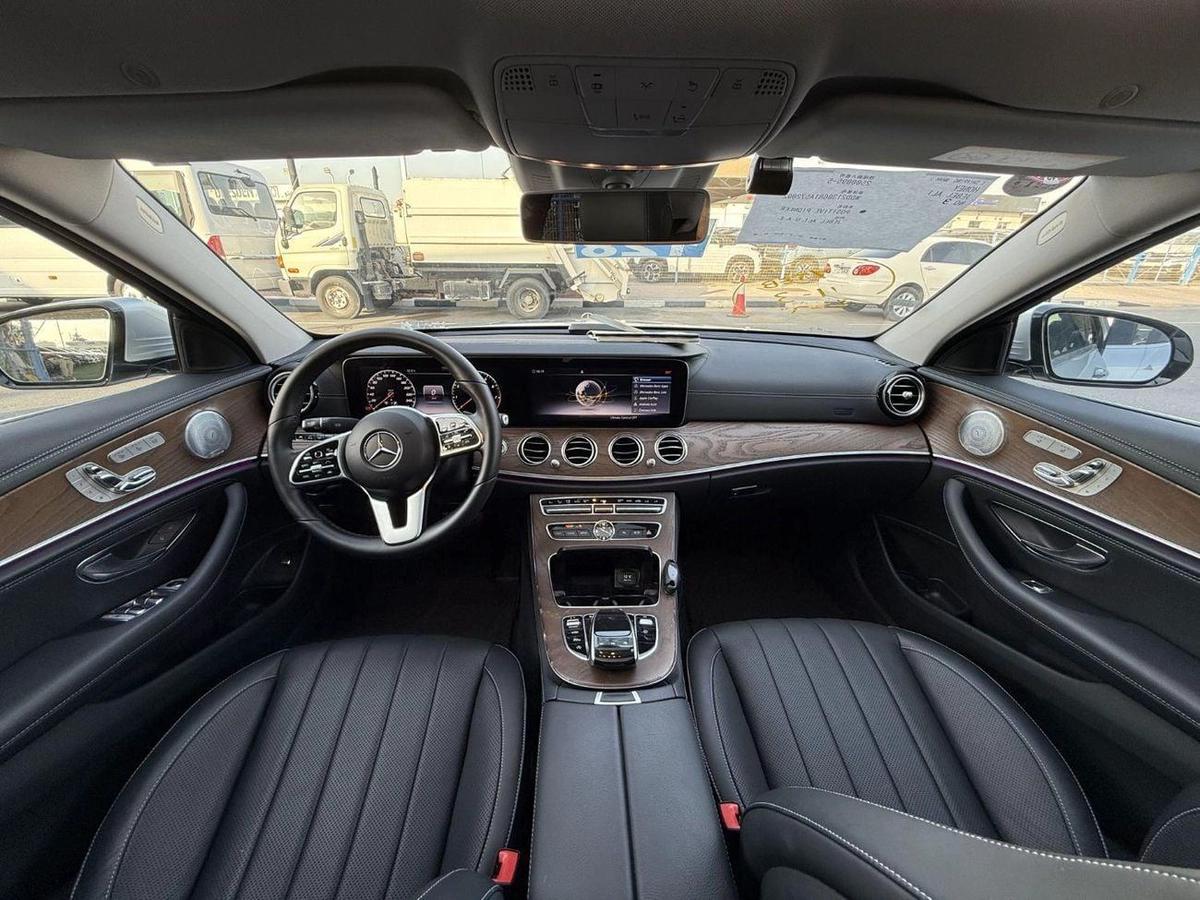 Mercedes-Benz E 450-7-7