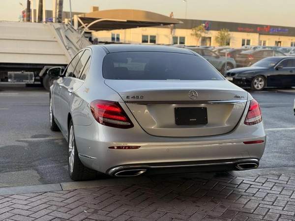 Mercedes-Benz E 450