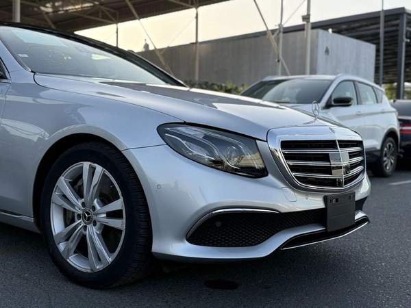 Mercedes-Benz E 450