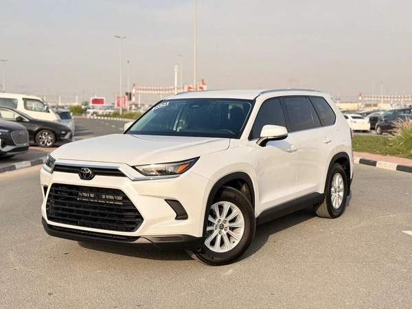 Toyota Grand Highlander XLE 2.4L 2024 model