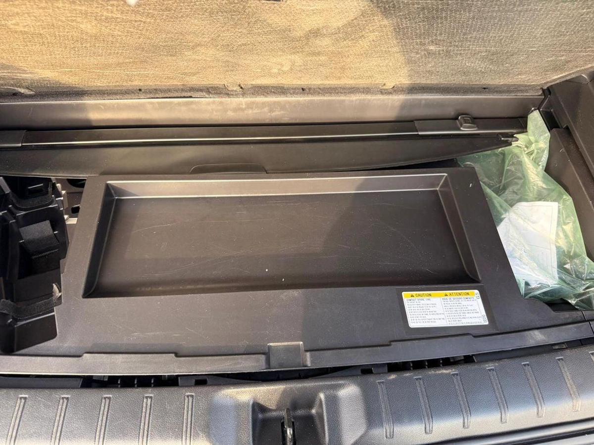 Toyota Grand Highlander XLE 2.4L 2024 model-22-22
