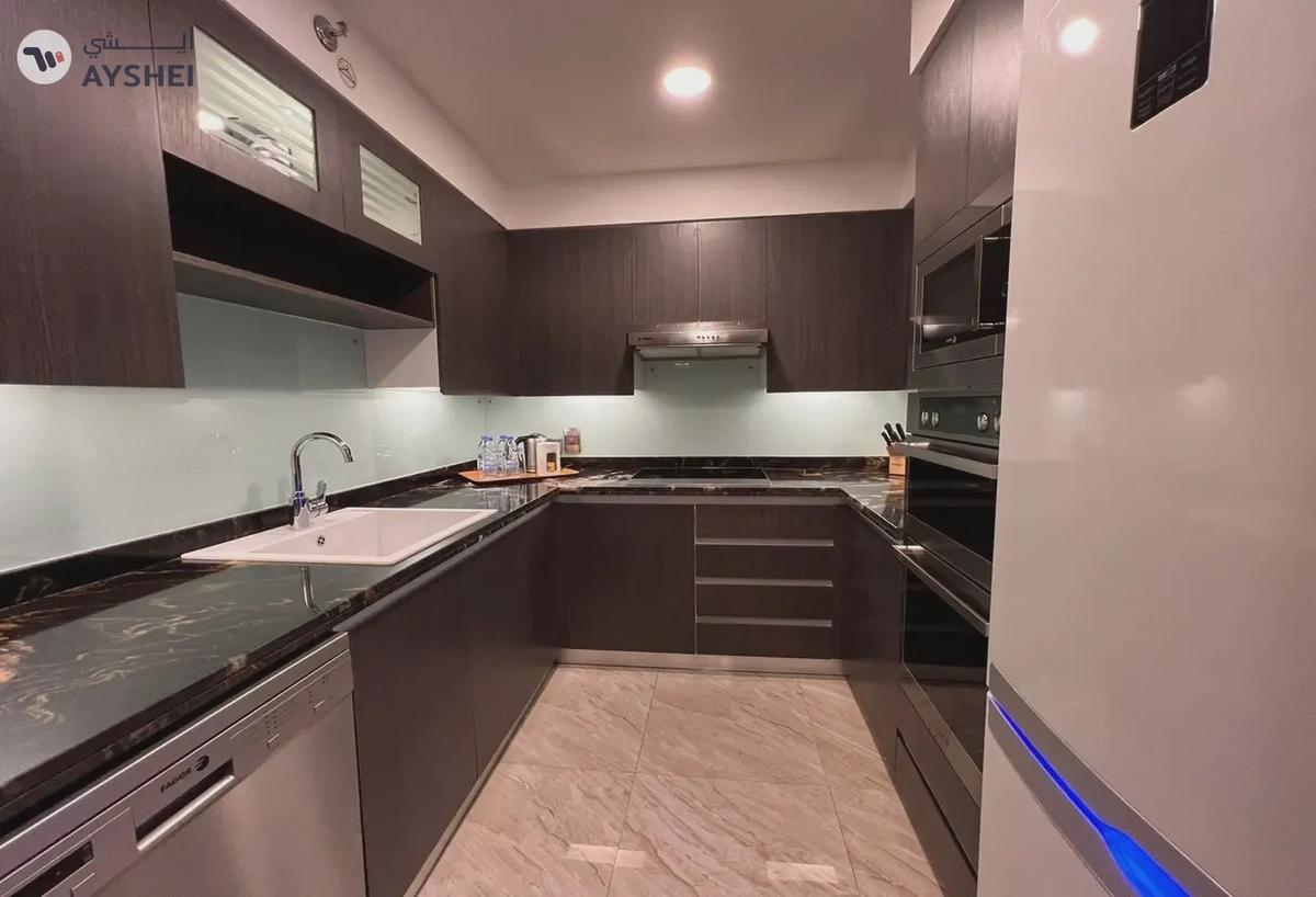 APARTMENT FOR RENT IN CORNICHE DEIRA, DEIRA Stunning 3br fully furnished all bills included-11-11