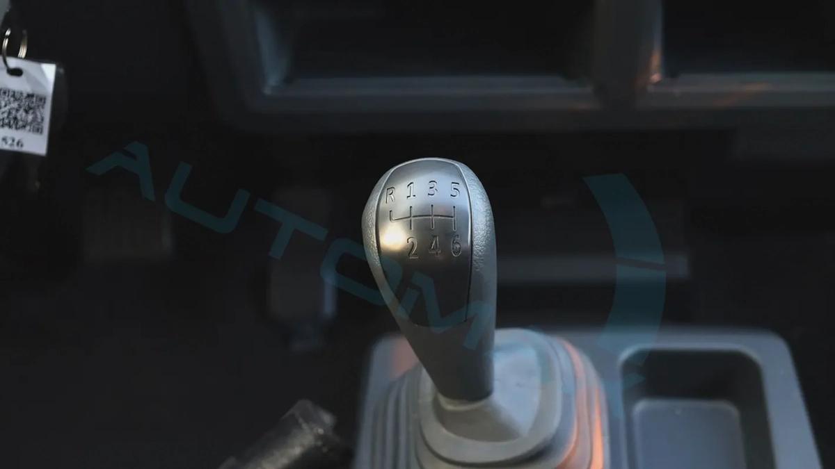 ( Only For Export ) 2025 CMC D260 Panel Van 2.4L RWD GCC BRAND NEW-11-11