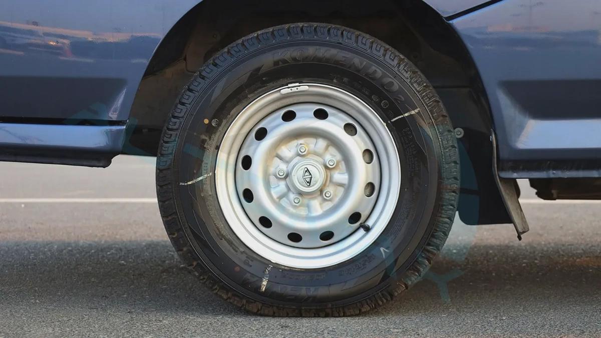 ( Only For Export ) 2025 CMC D260 Panel Van 2.4L RWD GCC BRAND NEW-19-19