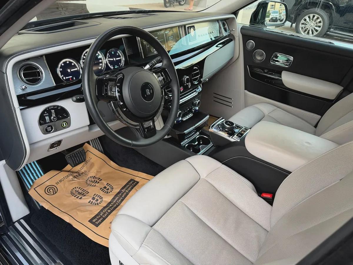 Rolls-Royce Phantom-7-7