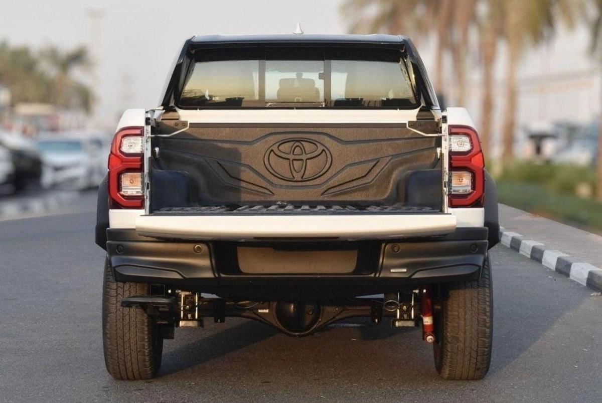 Toyota Hilux HILUX GR 4.0L 2024-4-4