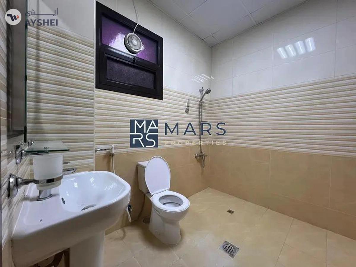 🏡 Luxurious 4-Bedroom Standalone Villa with Massive Plot in Al Suyoh, Sharjah🌟-9-9