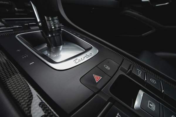 2015 PORSCHE 911 TURBO