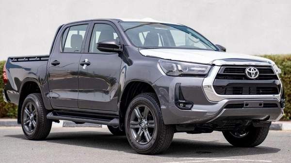 Toyota Hilux HILUX 2.4L MT P.WINDO DIESEL 2026