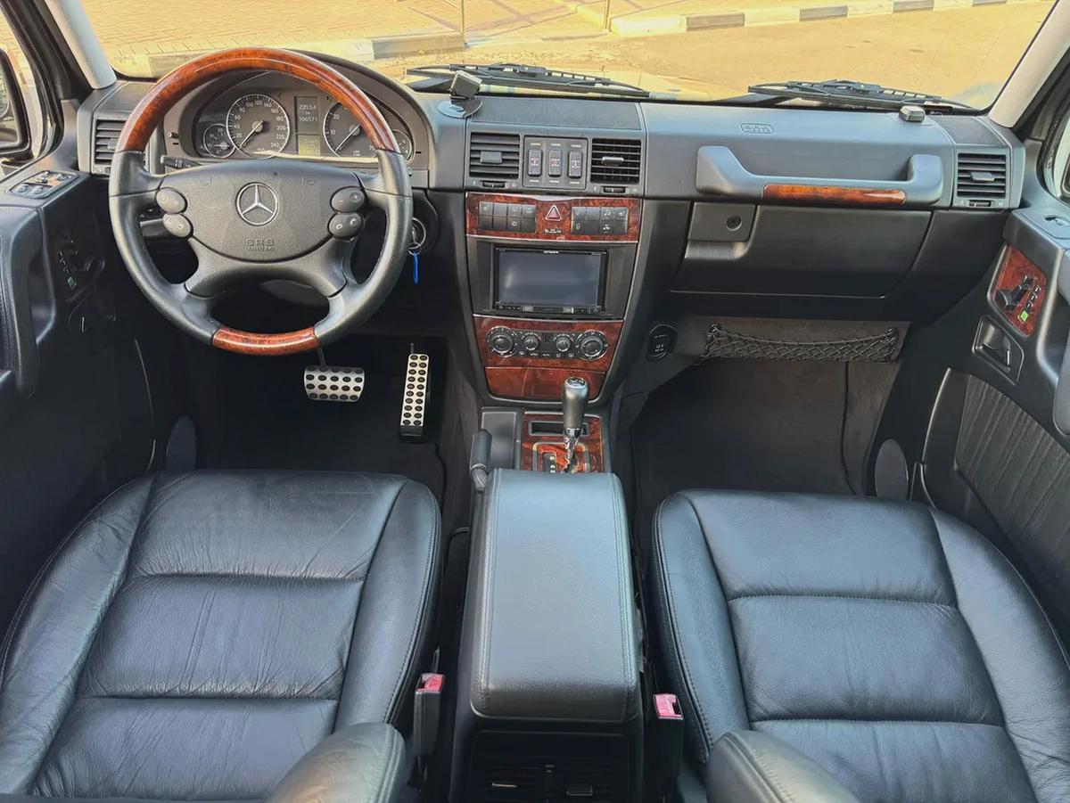 Mercedes Benz G550 Edition 30 - 2009 106,000km - 4 Auction Grade - Japan Import - Clean Title-8-8