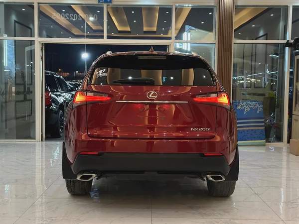 Lexus NX 200t 2016 - American Specs
