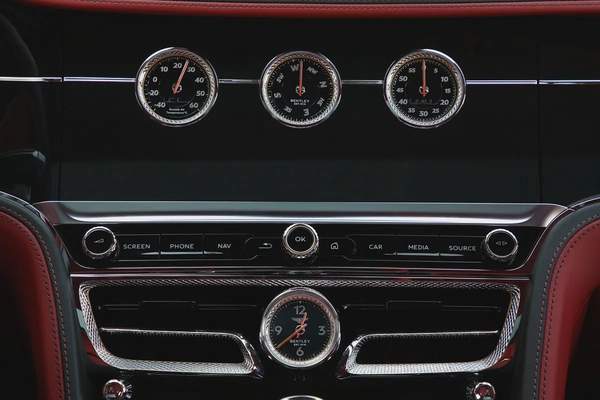 BENTLEY FLYING SPUR W12 FIRST EDITION - 2020 - GCC - FULLY LOADED - AMAZING CONDITION